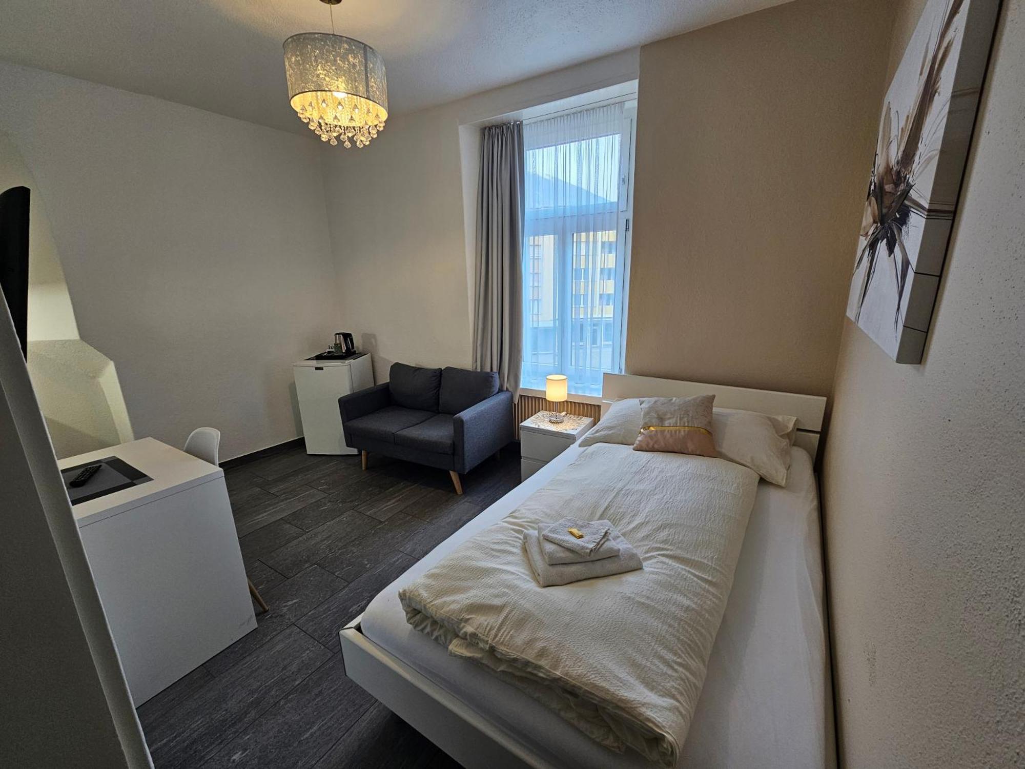 Hotel Surselva تشر المظهر الخارجي الصورة