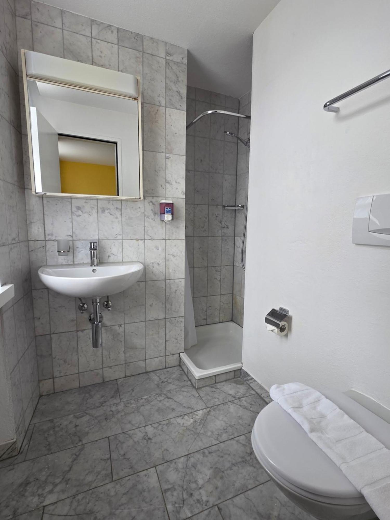 Hotel Surselva تشر المظهر الخارجي الصورة